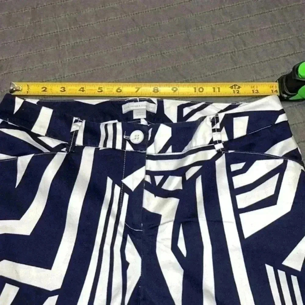 New York & Company Navy and White Abstract Print Cropped Pants Capris Size 6 - Picture 3 of 8